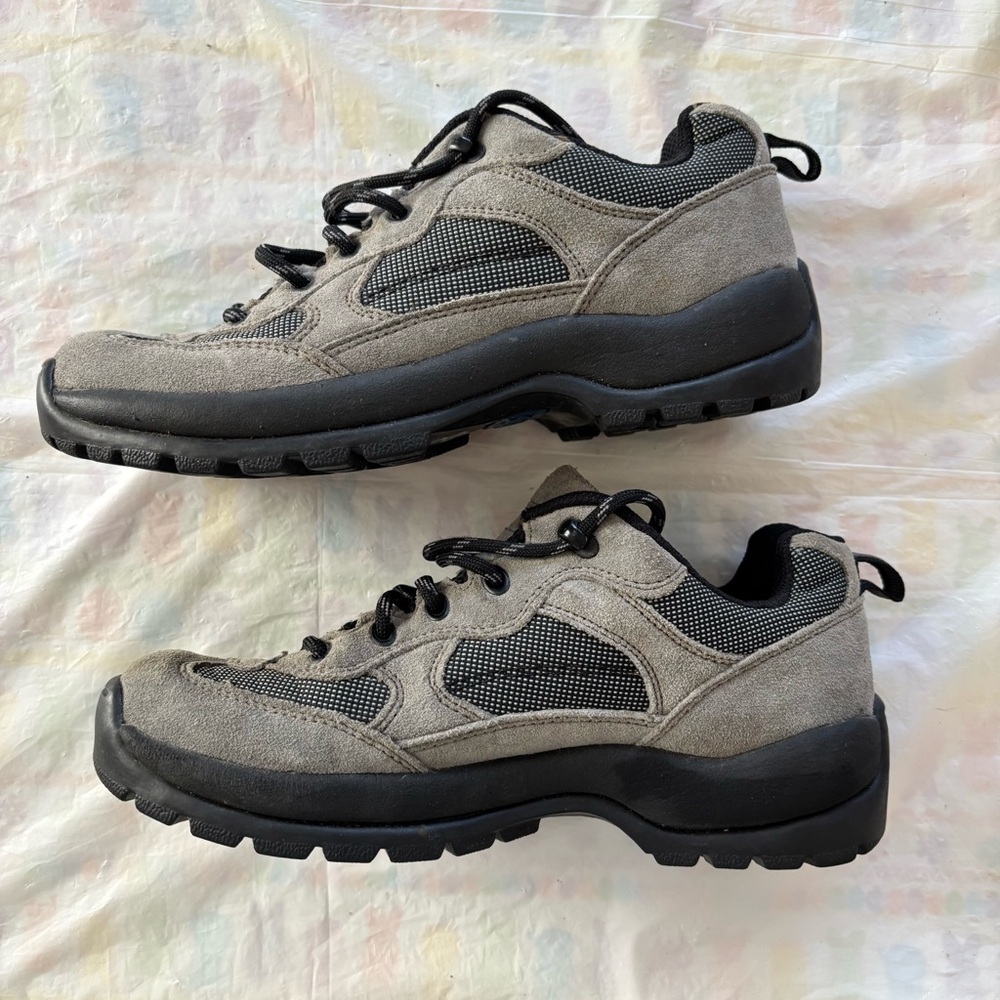 Land's End Black & Gray Trail Trekker Shoes SZ 7 Worn 1X Indoors - Picture 13 of 14